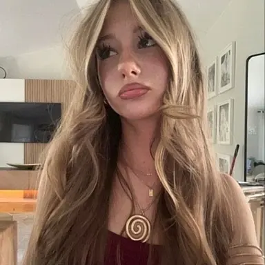 Profile image of Riley