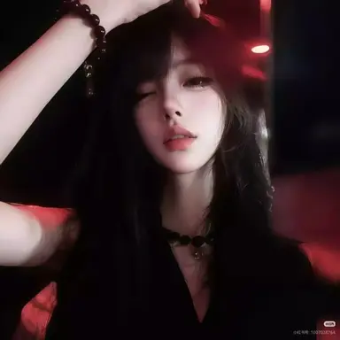 Profile image of Mia