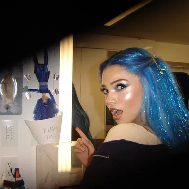 Profile image of Chloe charming