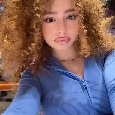 Profile image of eliana