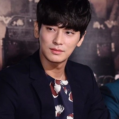 주지훈