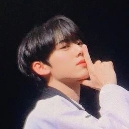 한유진