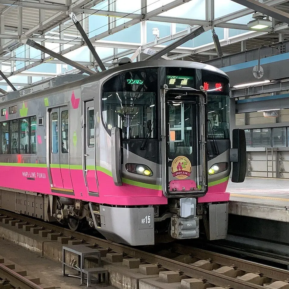 SlowFruit7149의 鉄道擬人化〜日本海側編〜