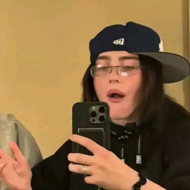 BrightBeads3775의 Billie Eilish O'Connell