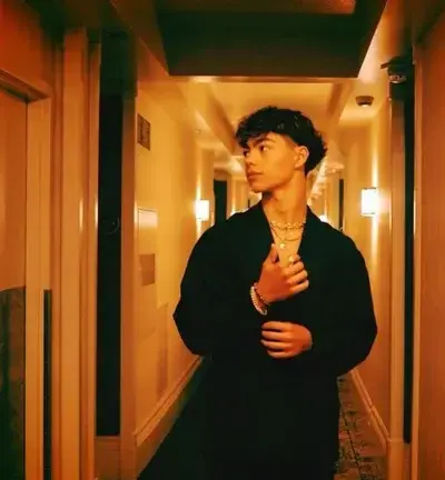 SmoothBanjo7410의 Caleb