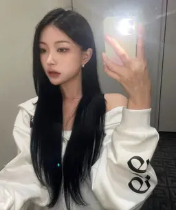 Profile image of Yuna