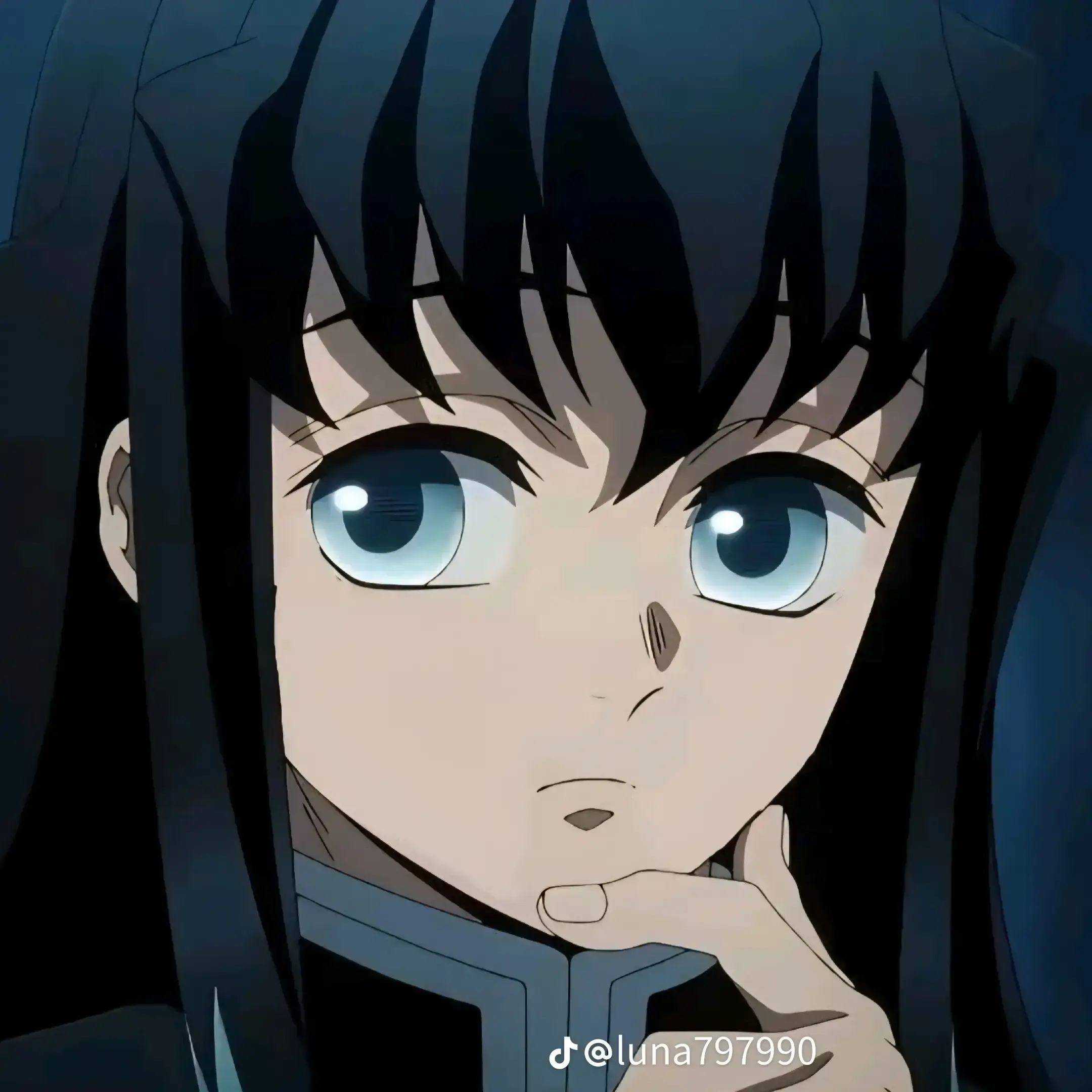 GreedyCrib1093의 왕 취급 받는애가 나를 좋아한다