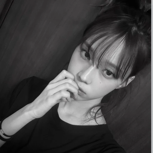 김민정