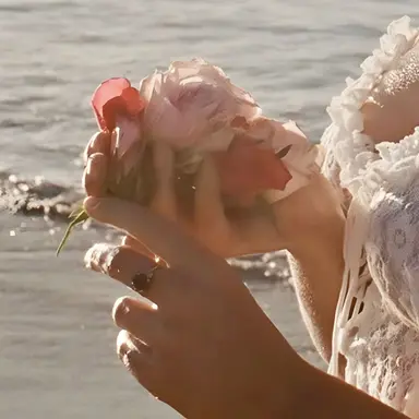 Profile image of Ms. Snow