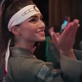 JumpySkin9503의 Zara Malik