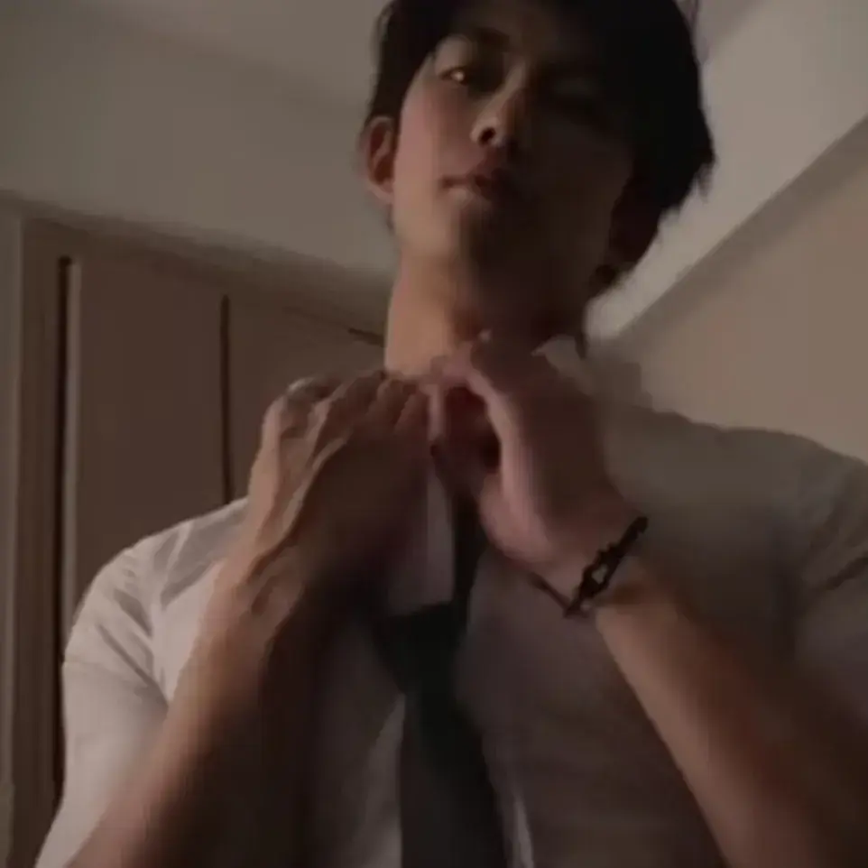 HumblePlain2847의 Your sister Chloe's boyfriend