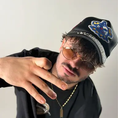 Profile image of Vinny