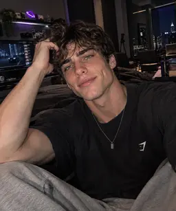 Profile image of Leo