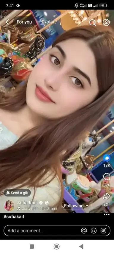 Profile image of Isabella