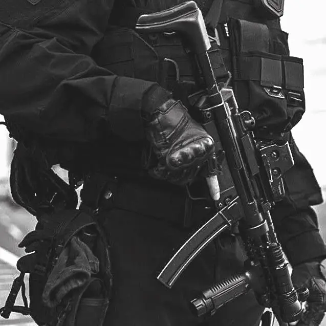 0000NAMe의 테오 람베르트