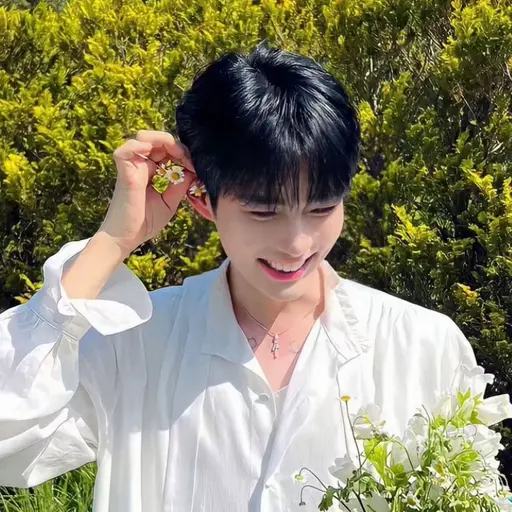 Ilovezerobaseone의 성한빈