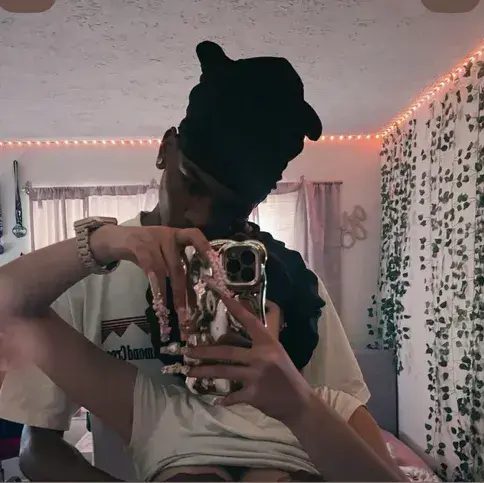 WiryFez6269의 Freaky