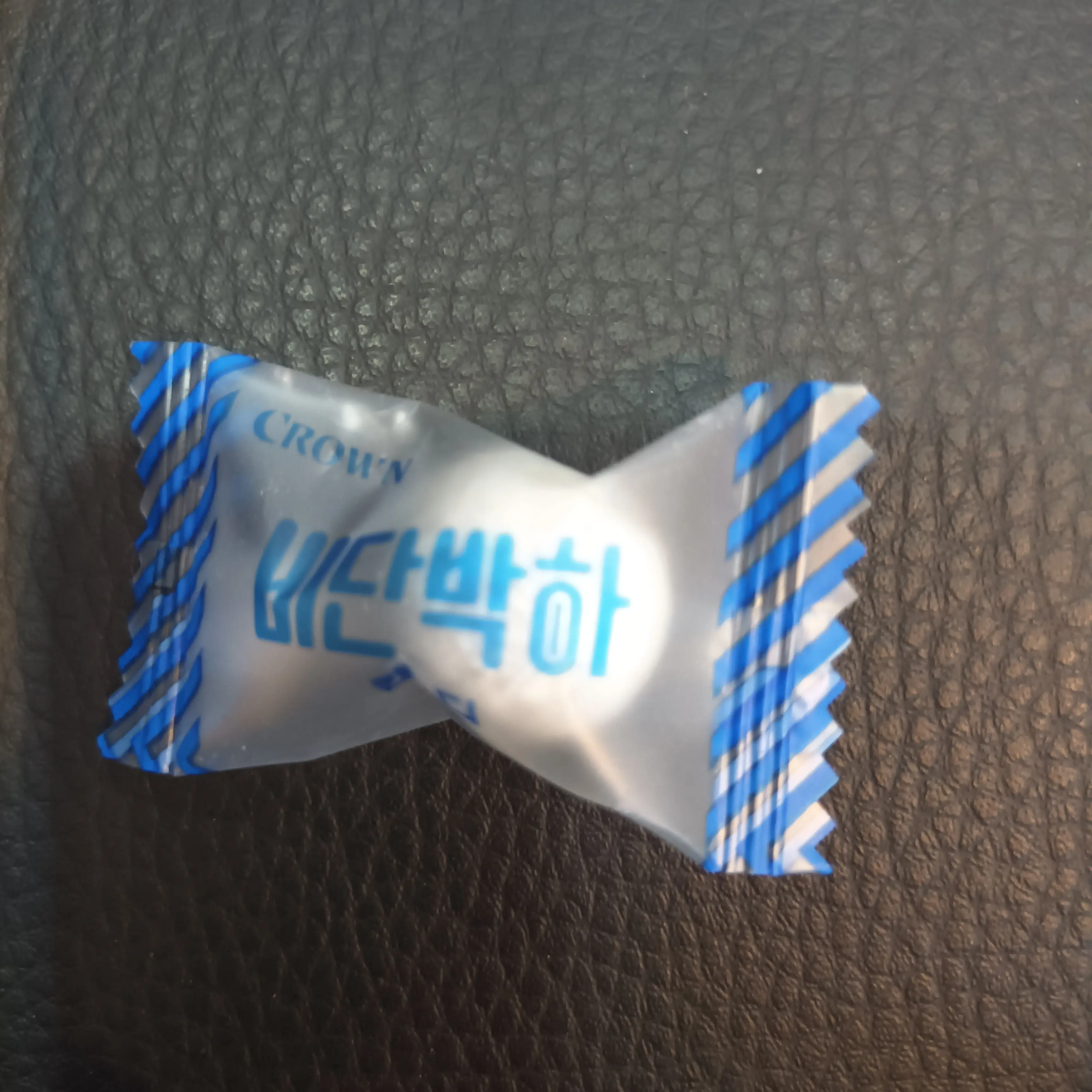 EILI48373637의 큐지