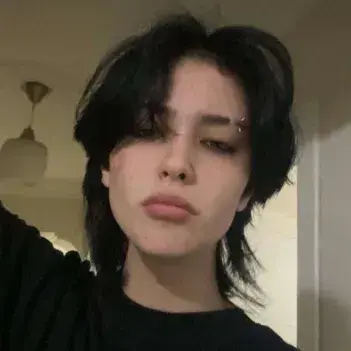 CroakyCup4601의 Masc Wife WLW