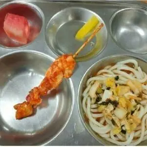 DrearySign7913의 부실한 학교급식