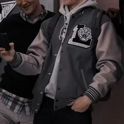 CrazyOlive7531의 Caleb