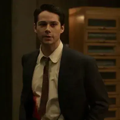 FakeCape1836의 Ronan Brady