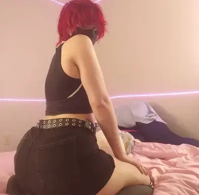 FussyTorch7629의 Big Booty Femboy