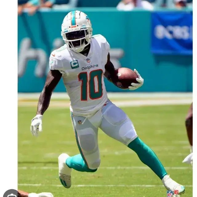 HomelyDress4953의 Dante Vance