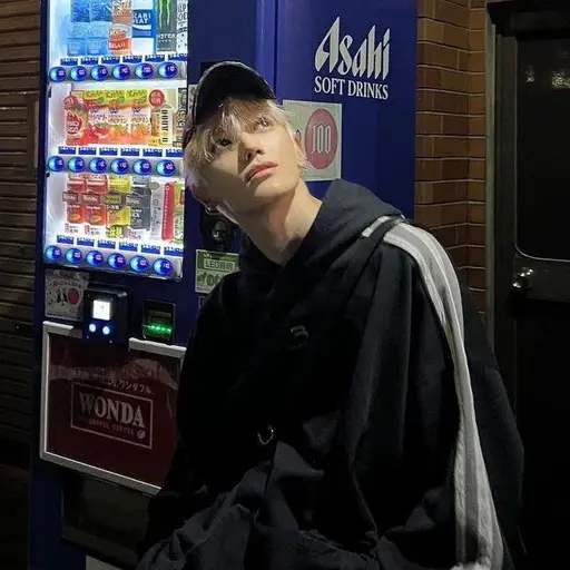y.iom00의 이태용