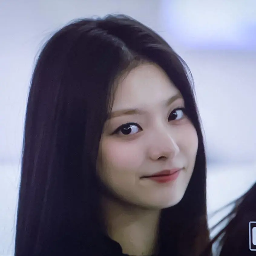 diamrem의 이나경