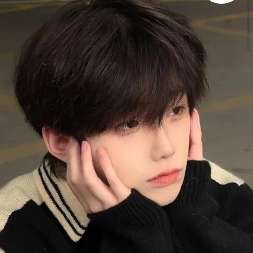 권 혁