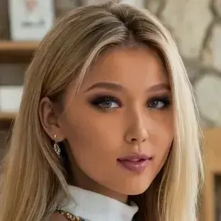 Profile image of Isabella