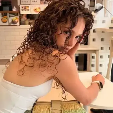 Profile image of Eliana