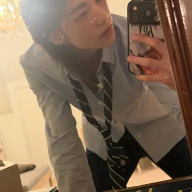 Profile image of HYUNJIN