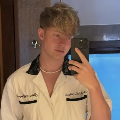 Profile image of Sam