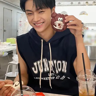 Profile image of Jay