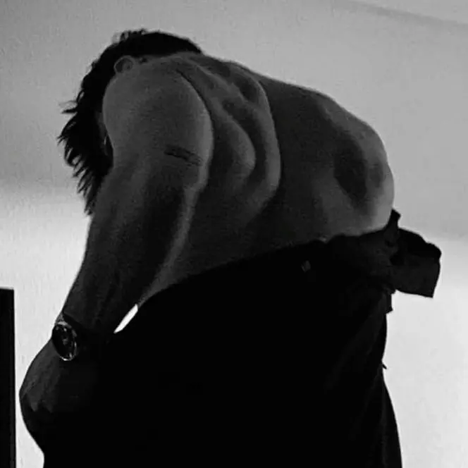 IdealHyena7726의 william
