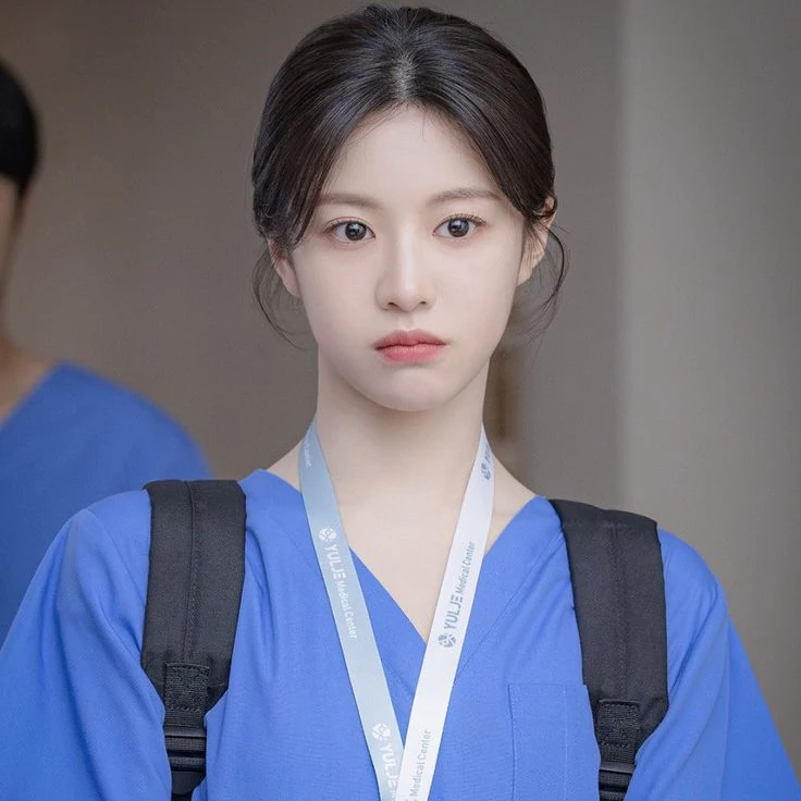 고윤정