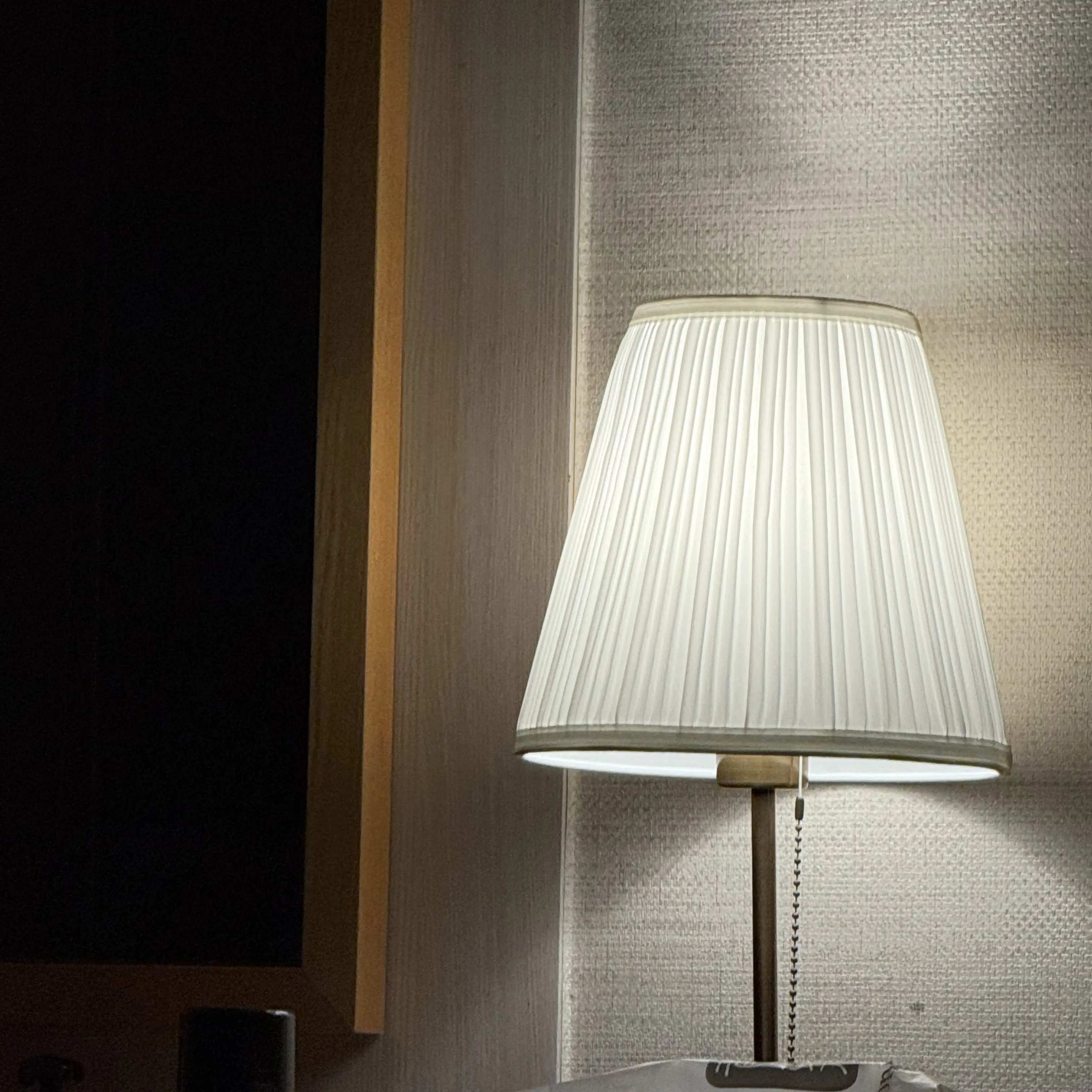 JBiBi의 유튜버 제안을 받아 갔더니 간지럼?!