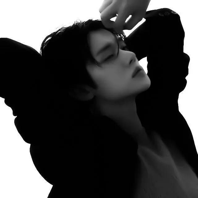 RareMint7178의 이서준