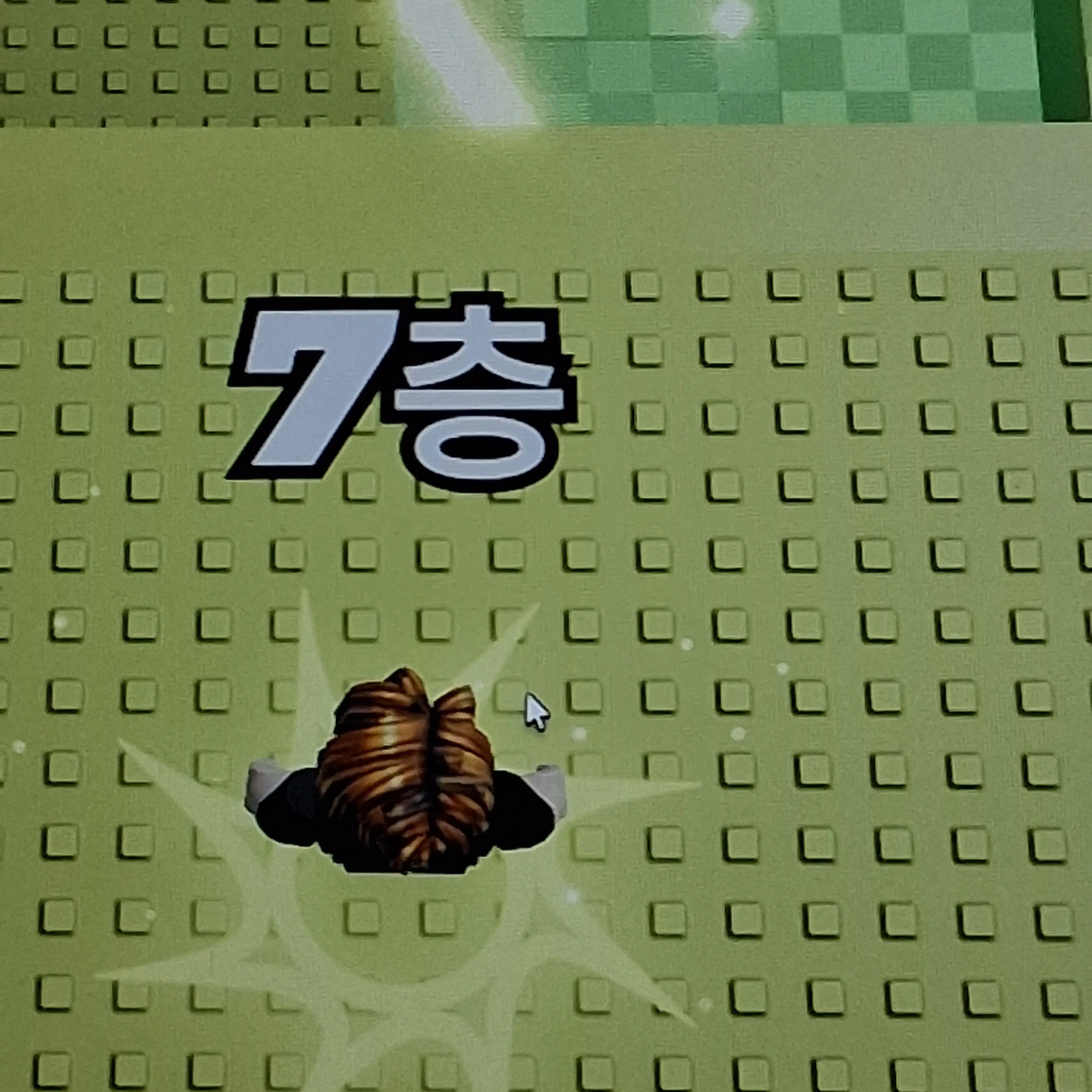 KindCrest7172의 늑대가 당신을 스토킹 하는중.