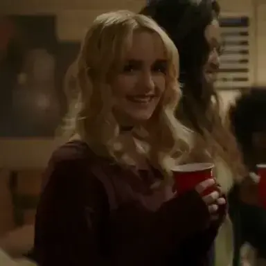 Profile image of Zoe Carter