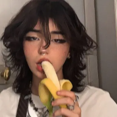 Profile image of Mia
