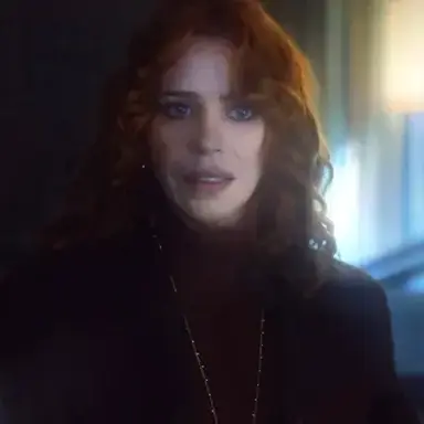 Profile image of Isadora