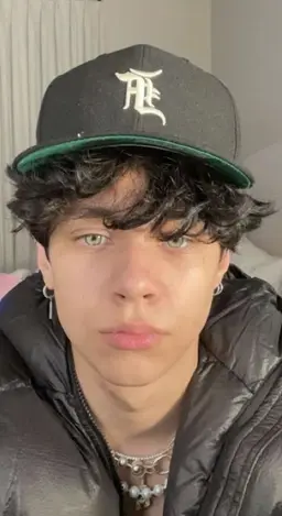 Profile image of Landon