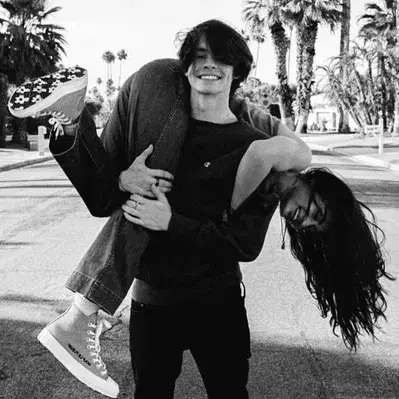 VastDrum3206의 Guy Cousin