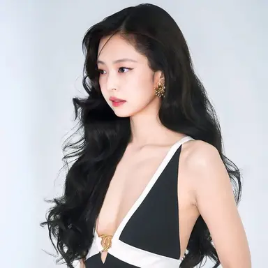 Profile image of Jennie