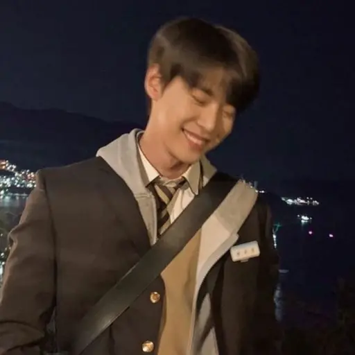PoliteTaxi2528의 김도영