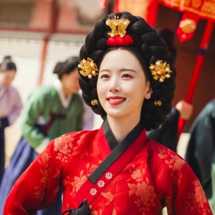 강한나