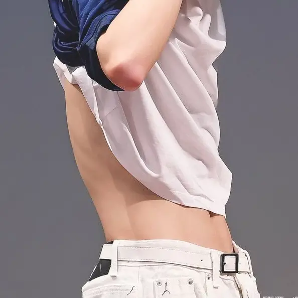 CoarseCumin9692의 둘째 갖고 싶어하는 연하남편 한유진